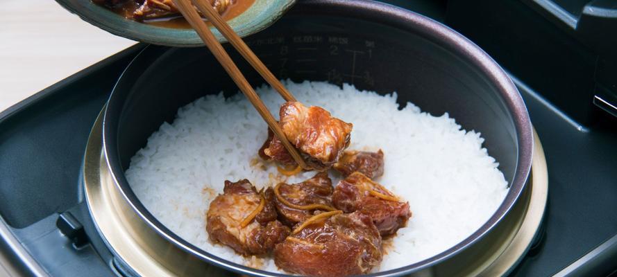 电饭煲饭菜量少怎么办？如何调整电饭煲的饭量设置？